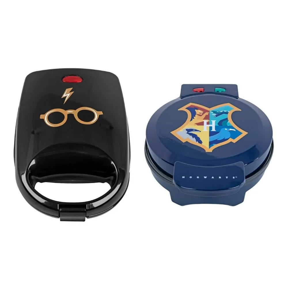 
                      
                        Arwani HARRY POTTER Breakfast Combo - Sandwich Maker & Hogwarts Waffle Maker 
                      
                    