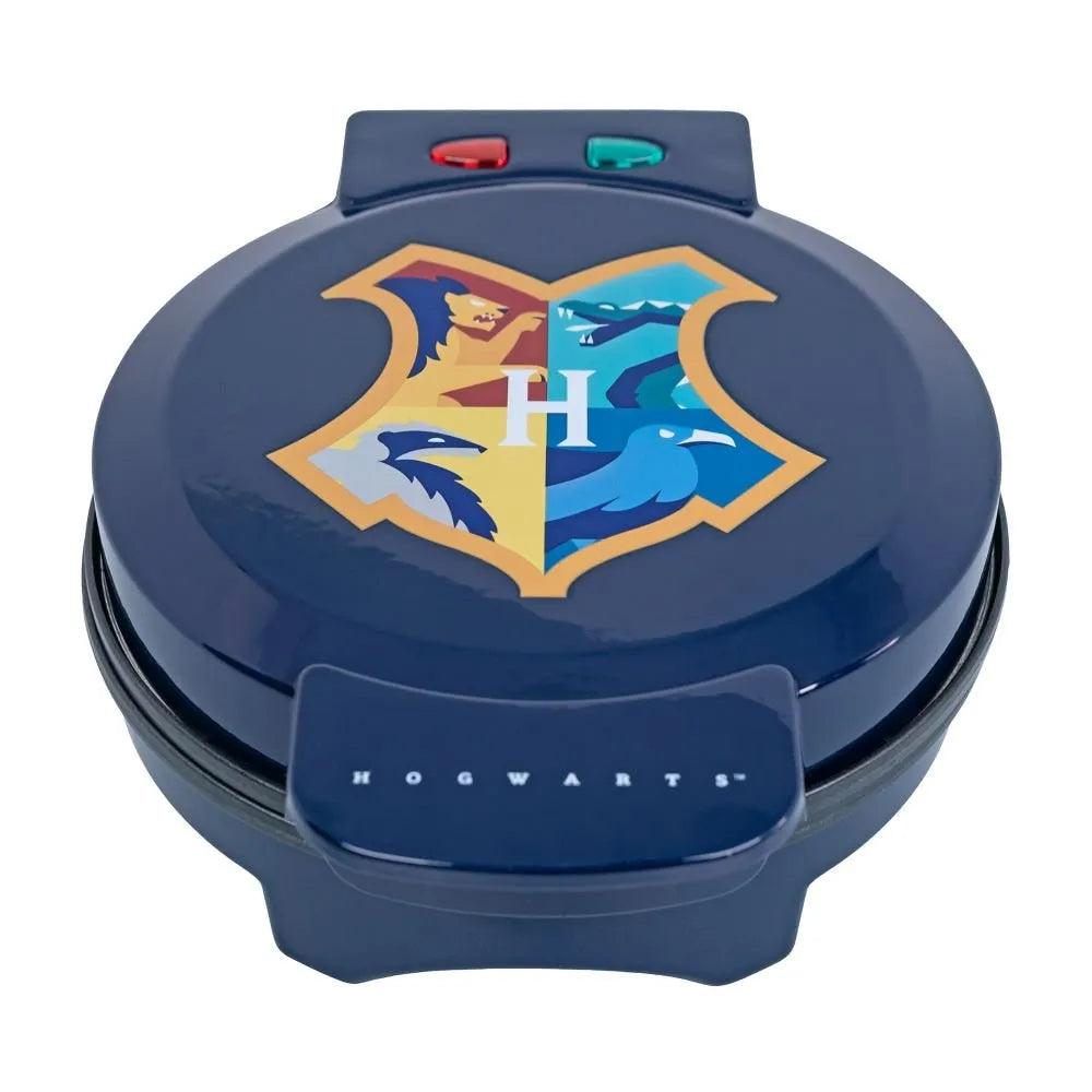 Arwani HARRY POTTER Hogwarts Checkmate Waffle Maker 