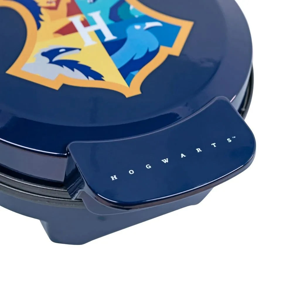 
                      
                        Arwani HARRY POTTER Hogwarts Checkmate Waffle Maker 
                      
                    